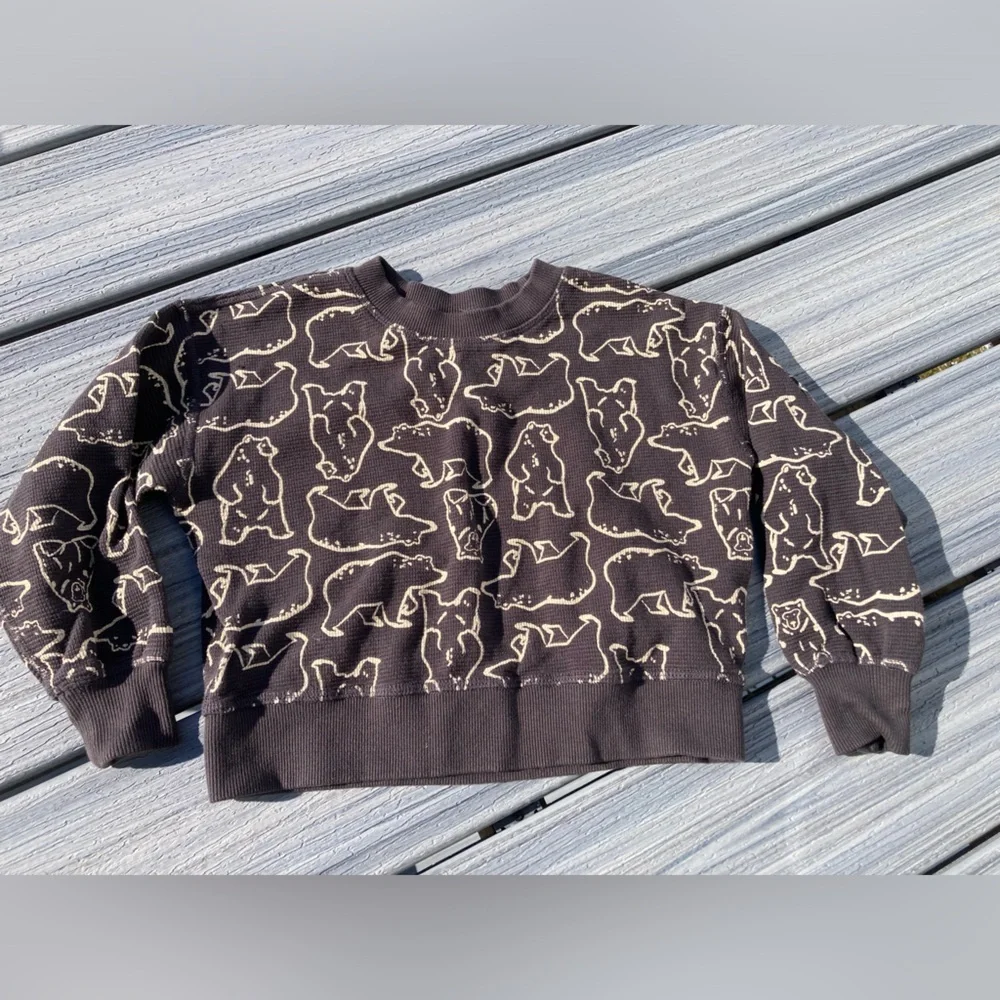 HANNA ANDERSSON - Cotton Waffle Crewneck Sweatshirt in North Air Bear Camo - 4T